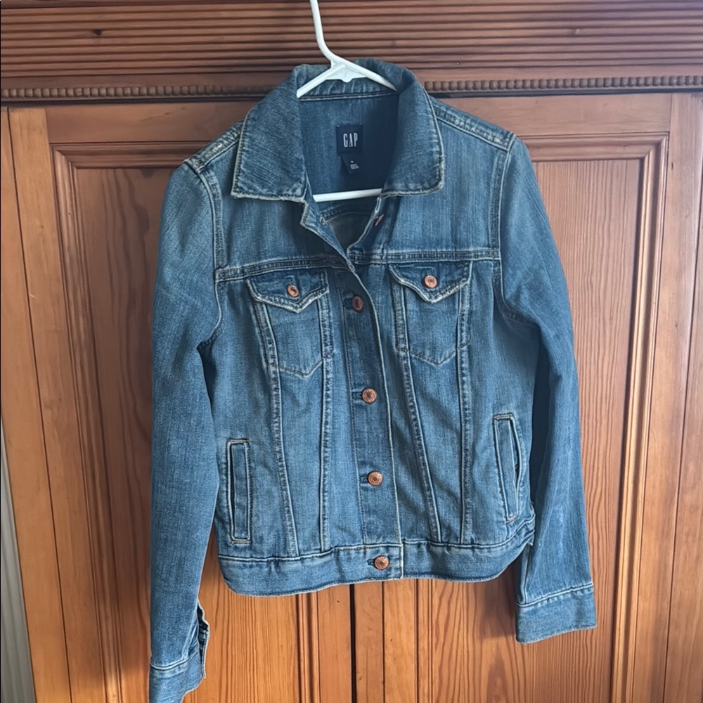 GAP Women's Blue Denim Jacket